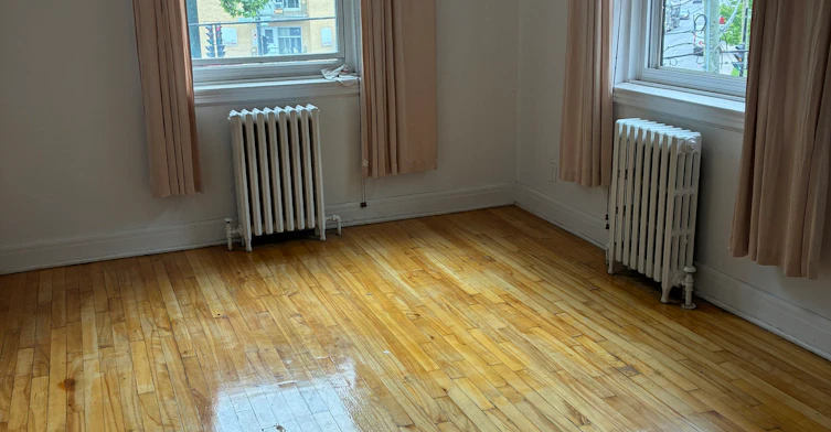 15-5821 Chemin Cote St Luc, Montréal, QC, H3X 2G2 - 5