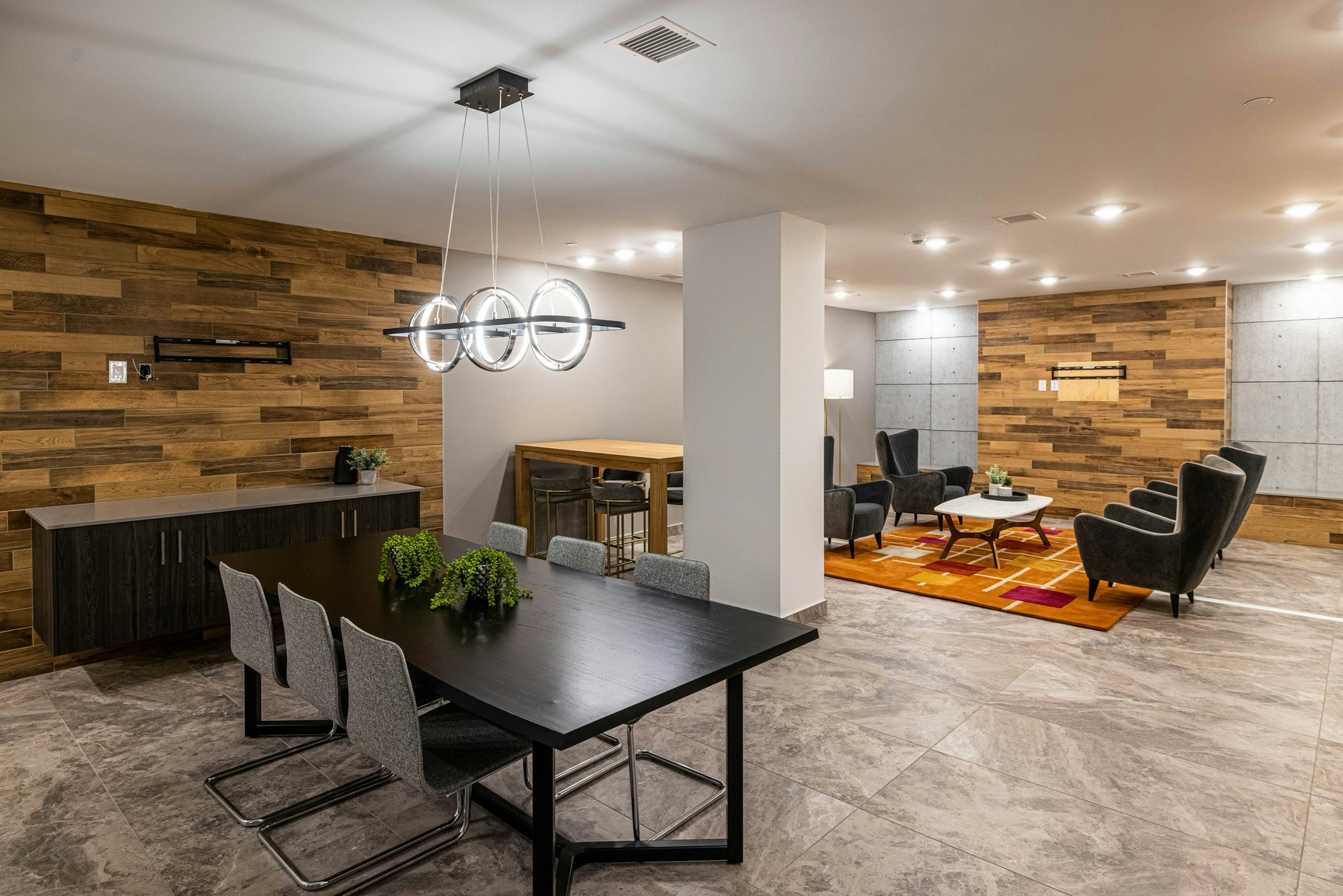X06-10043 108 Street NW, Edmonton, AB, T5J 5G8 - 14