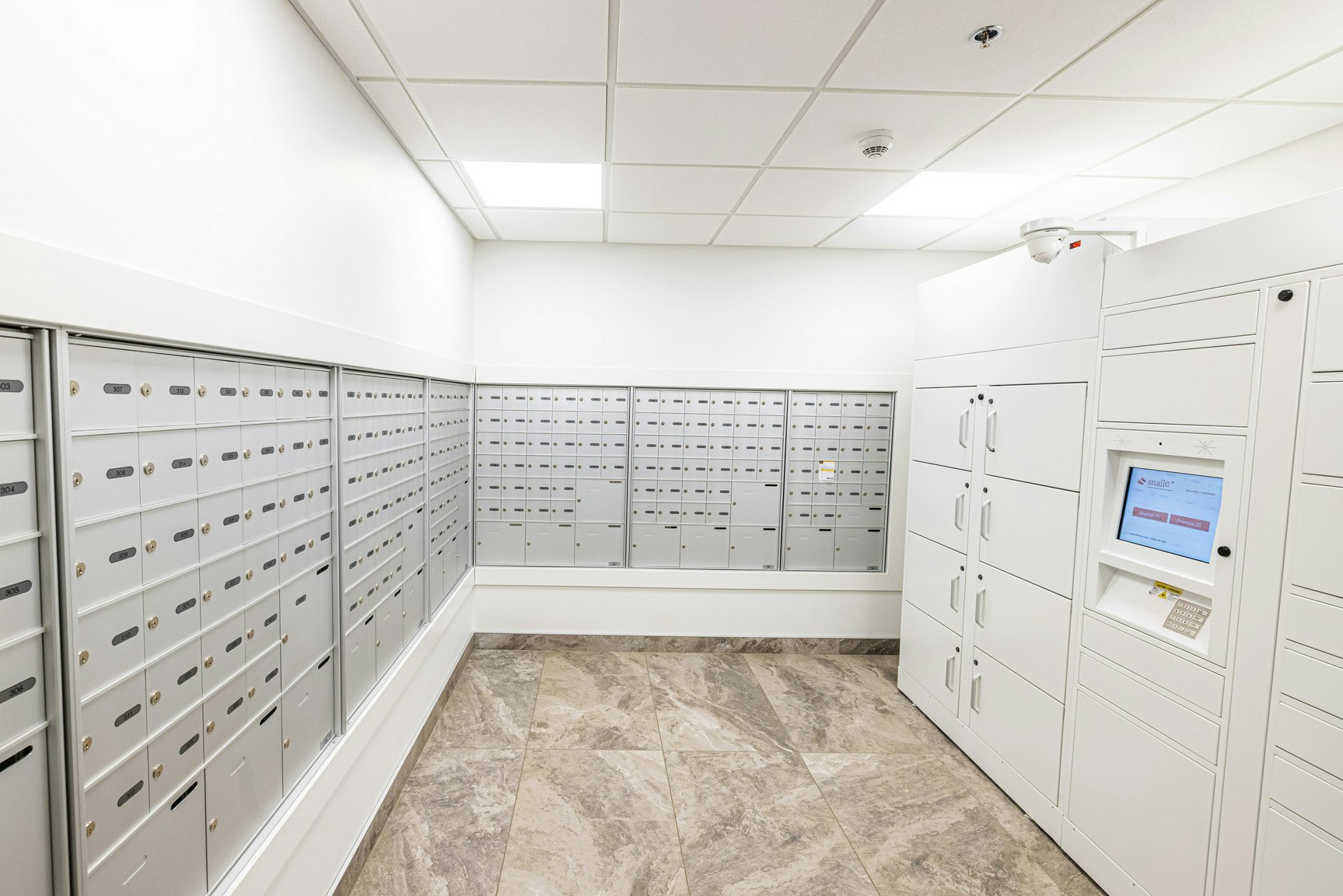 X06-10043 108 Street NW, Edmonton, AB, T5J 5G8 - 18