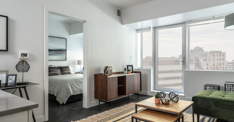 X-23-10043 108 Street NW, Edmonton, AB, T5J 5G8 - 9