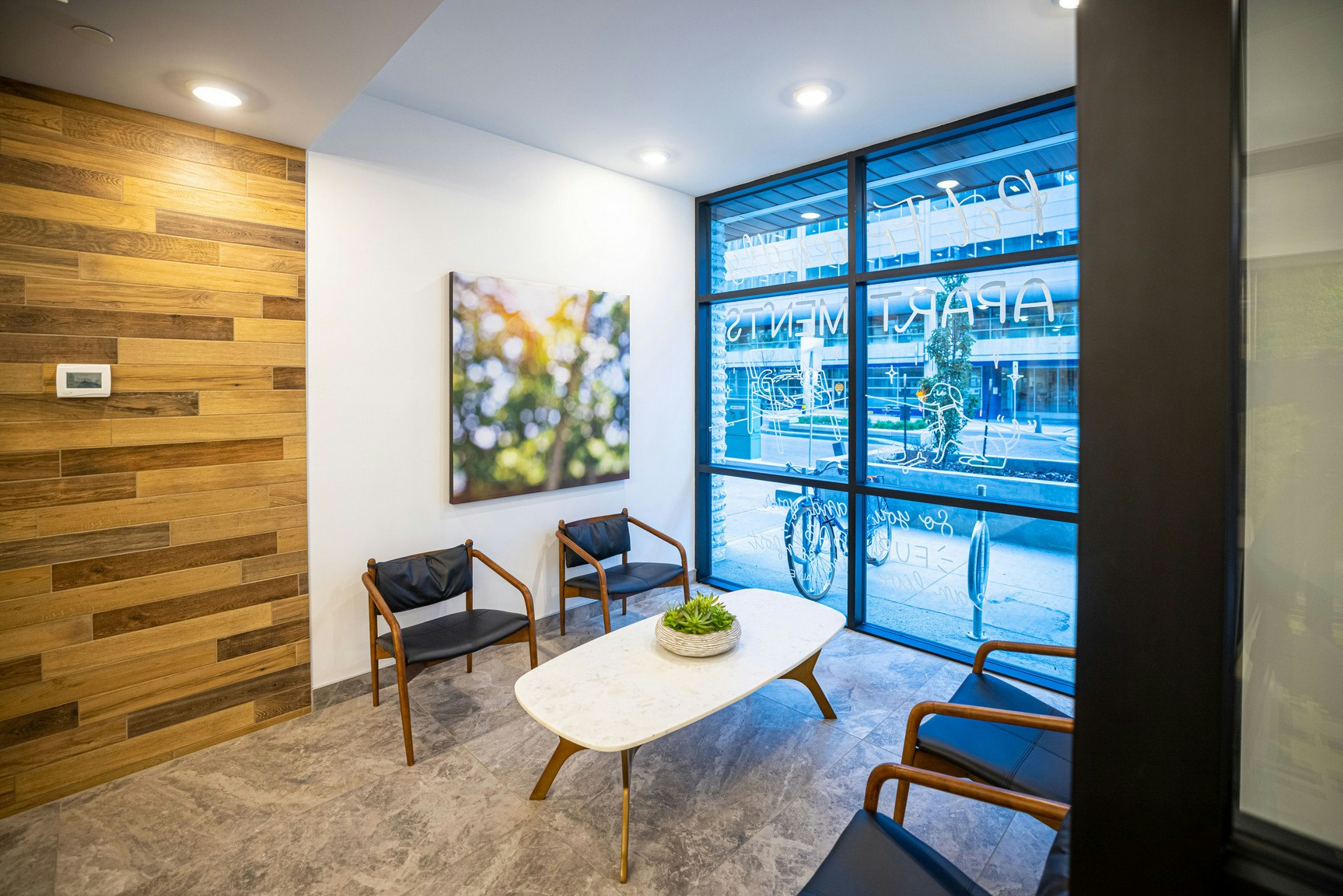 X-23-10043 108 Street NW, Edmonton, AB, T5J 5G8 - 32