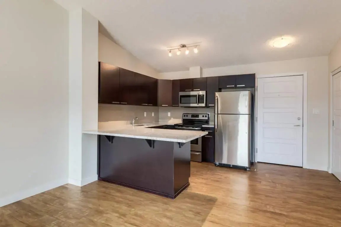 317-5008 4 Avenue SW, Edmonton, AB, T6X 1V3 - 16