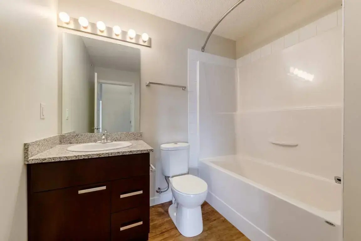 317-5008 4 Avenue SW, Edmonton, AB, T6X 1V3 - 18