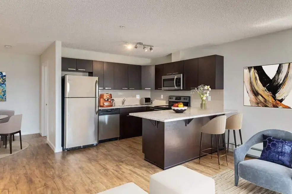 317-5008 4 Avenue SW, Edmonton, AB, T6X 1V3 - 2