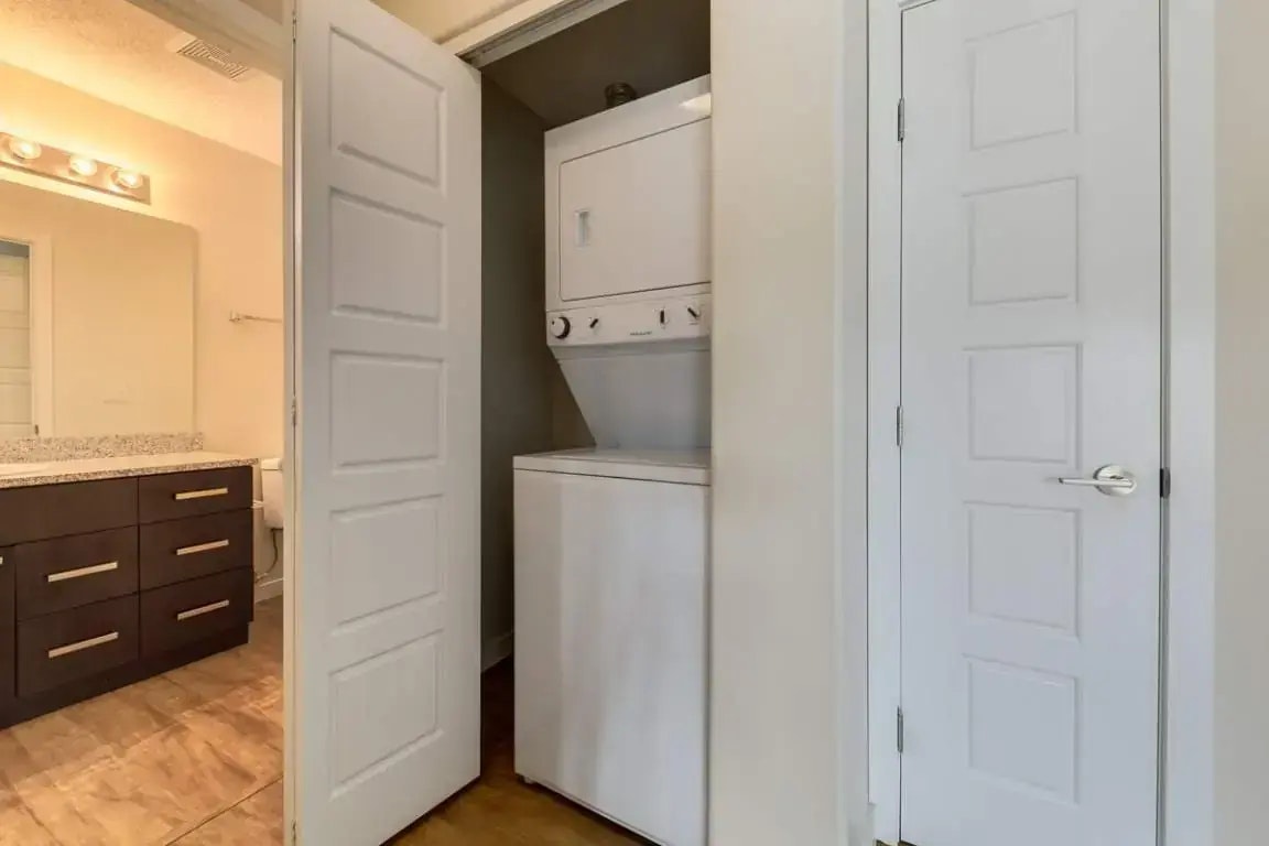 317-5008 4 Avenue SW, Edmonton, AB, T6X 1V3 - 14