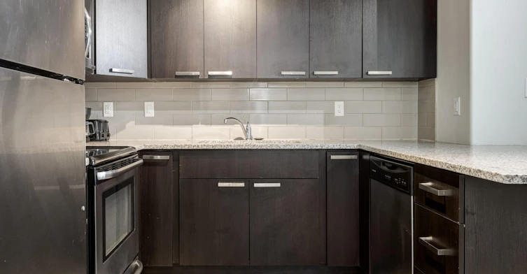 123-5008 4 Avenue SW, Edmonton, AB, T6X 1V3 - 17