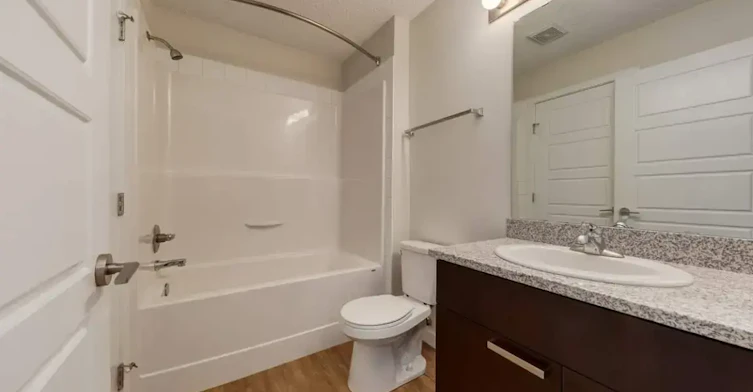 205-5008 4 Avenue SW, Edmonton, AB, T6X 1V3 - 13