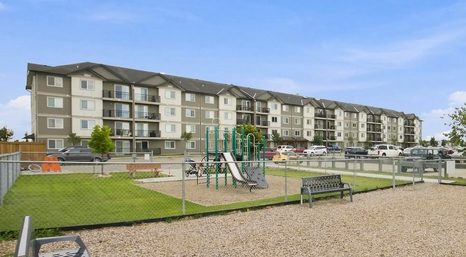 3615 B 41b Avenue, Lloydminster City West, AB, S9V 2J5 - 5