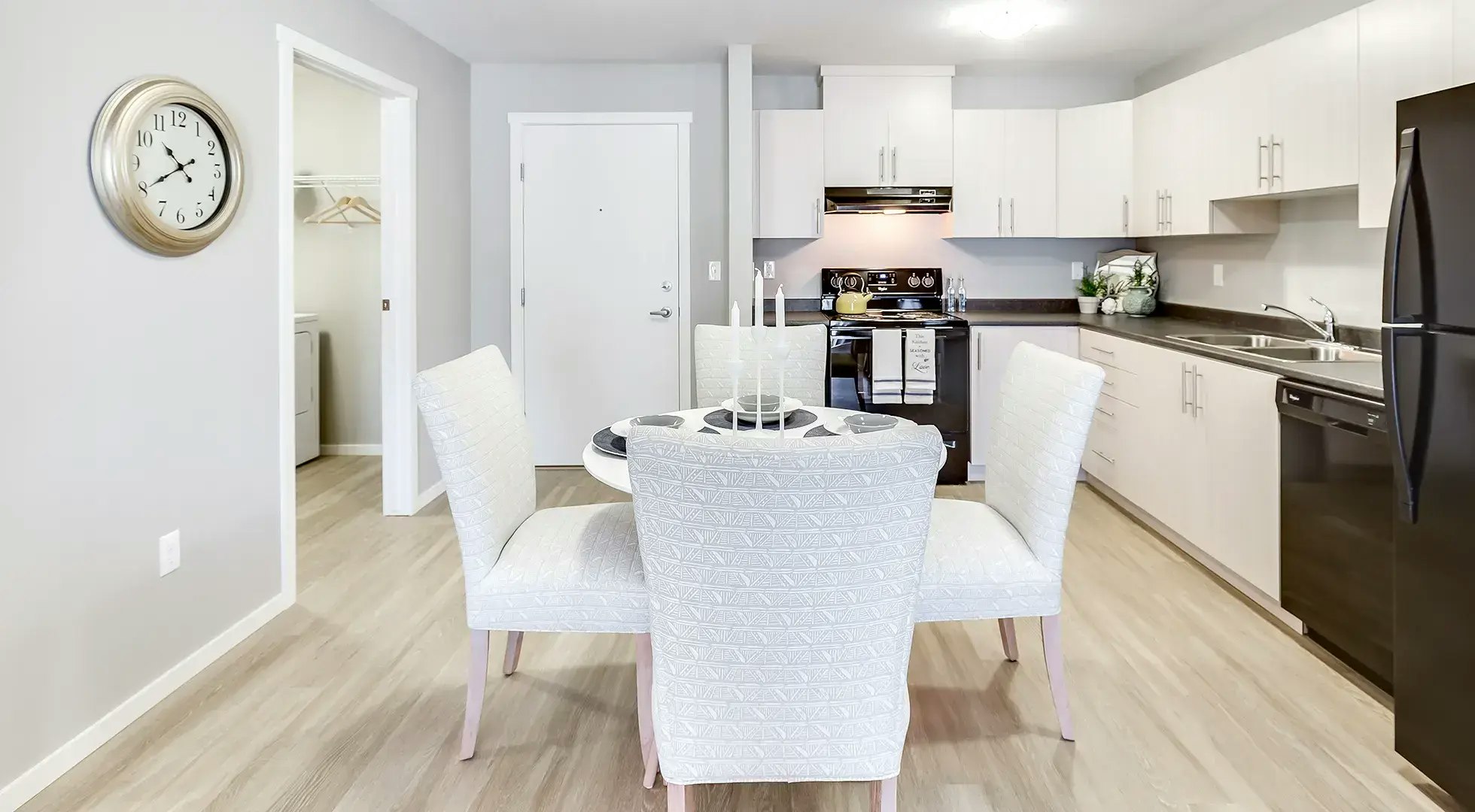 226 Akhtar Bend, Saskatoon, SK, S7W 0X5 - 6
