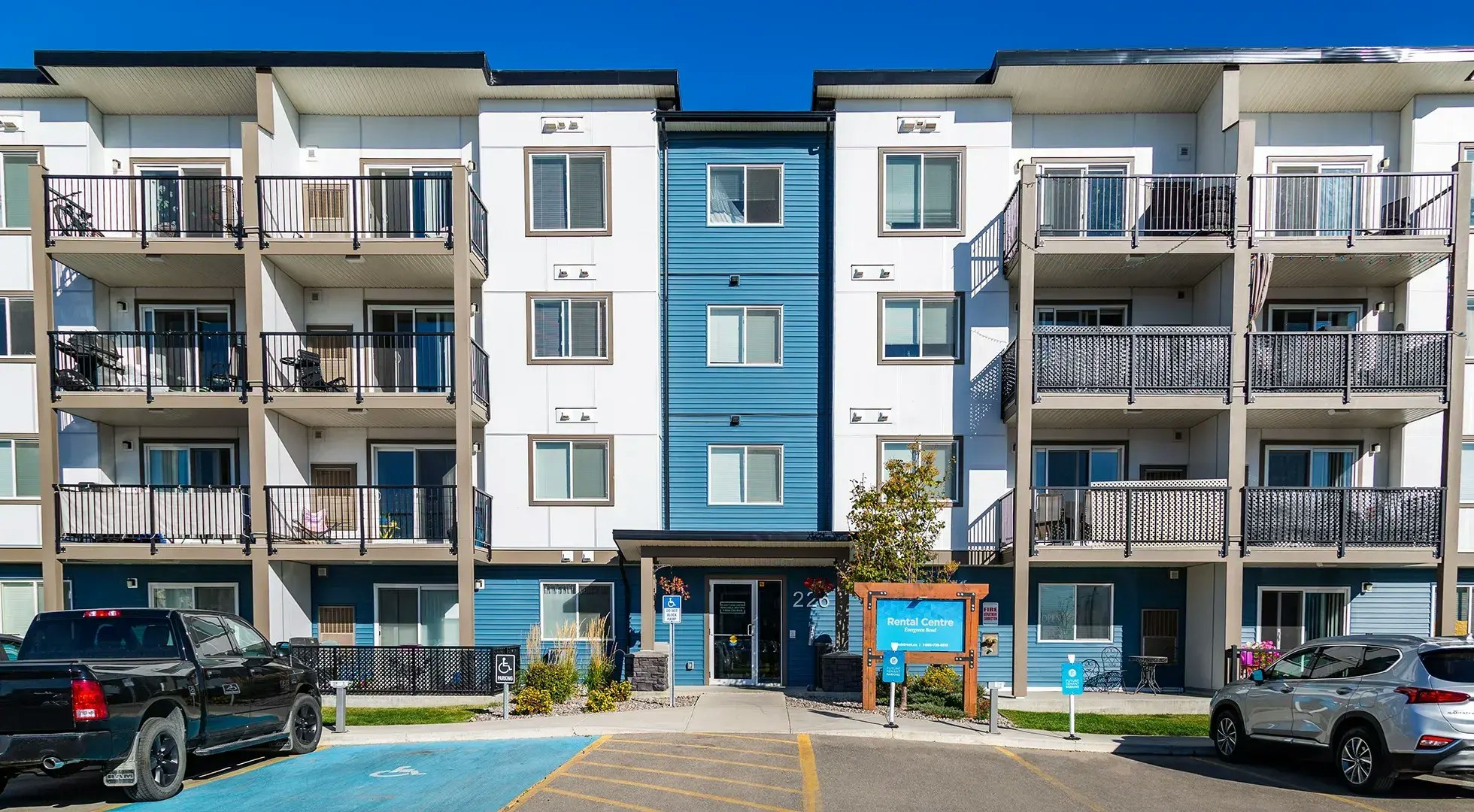 226 Akhtar Bend, Saskatoon, SK, S7W 0X5 - 2