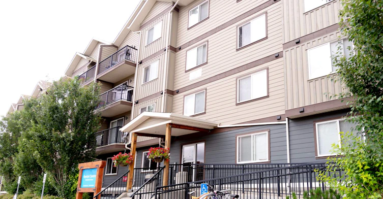 182 Keystone Crescent, Leduc, AB, T9E 0S5 - 2