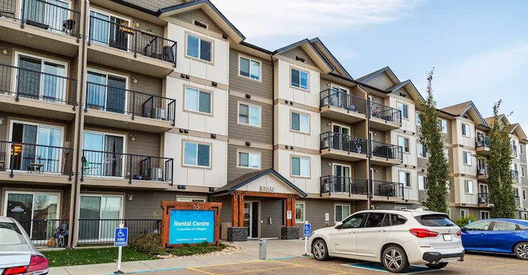 1745 Cunningham Way Southwest, Edmonton, AB, T6W 3B5 - 2