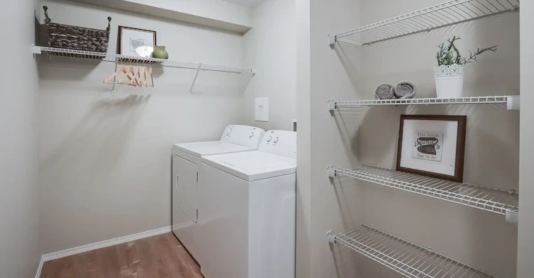 2450 22 Street, Red Deer, AB, T4R 0P6 - 9