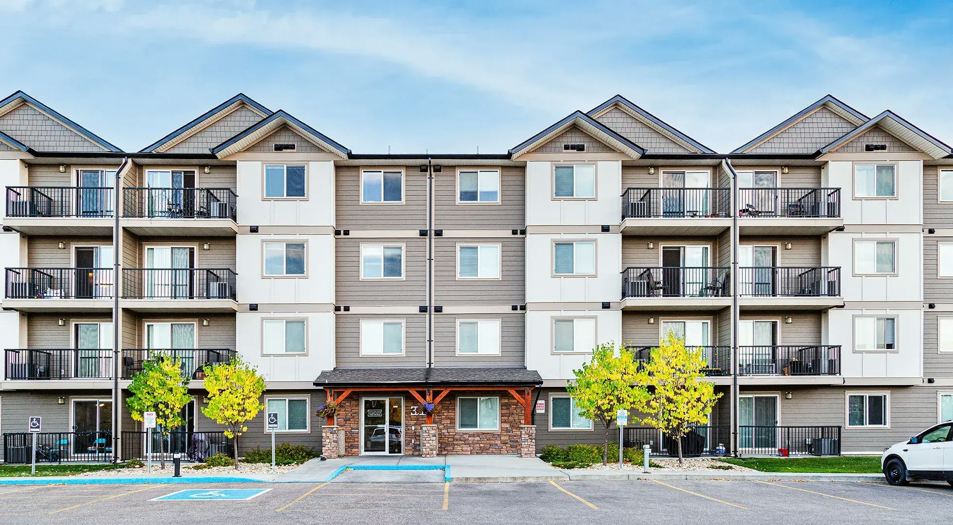 3303 18th Avenue NW, Edmonton, AB, T6T 0S8