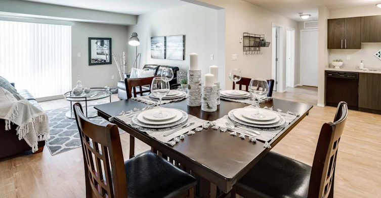 3303 18th Avenue NW, Edmonton, AB, T6T 0S8 - 6