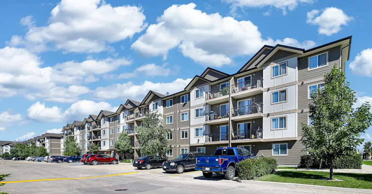10 Guy Savoie Drive, Winnipeg, MB, R2J 3P1 - 2