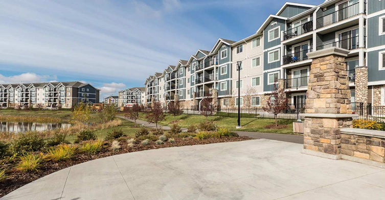 2950 141 Street SW, Edmonton, AB, T6W 3G3 - 2