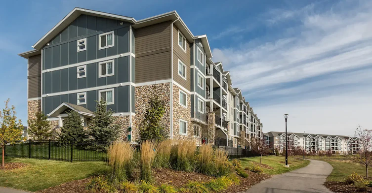 2950 141 Street SW, Edmonton, AB, T6W 3G3 - 2