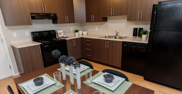2950 141 Street SW, Edmonton, AB, T6W 3G3 - 5
