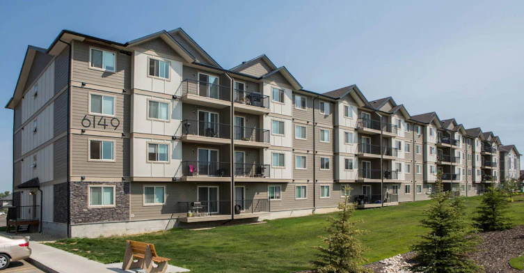 6133 Stanton Drive SW, Edmonton, AB, T6X 0Y3 - 2