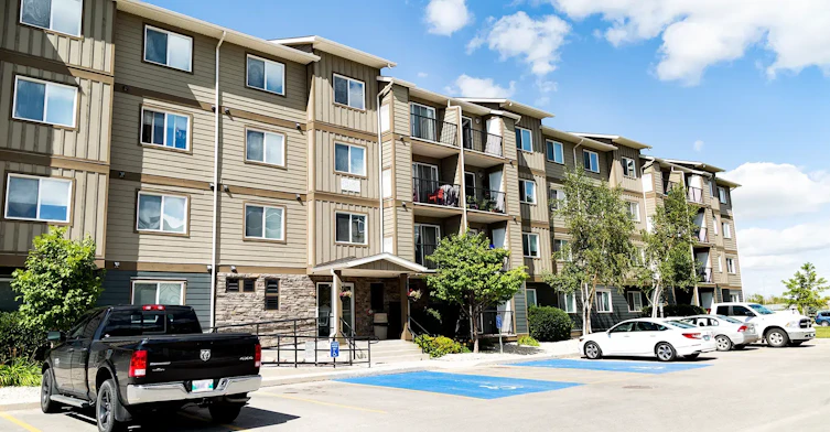 1350 Concordia Avenue E, Winnipeg, MB, R3W 0E2 - 2