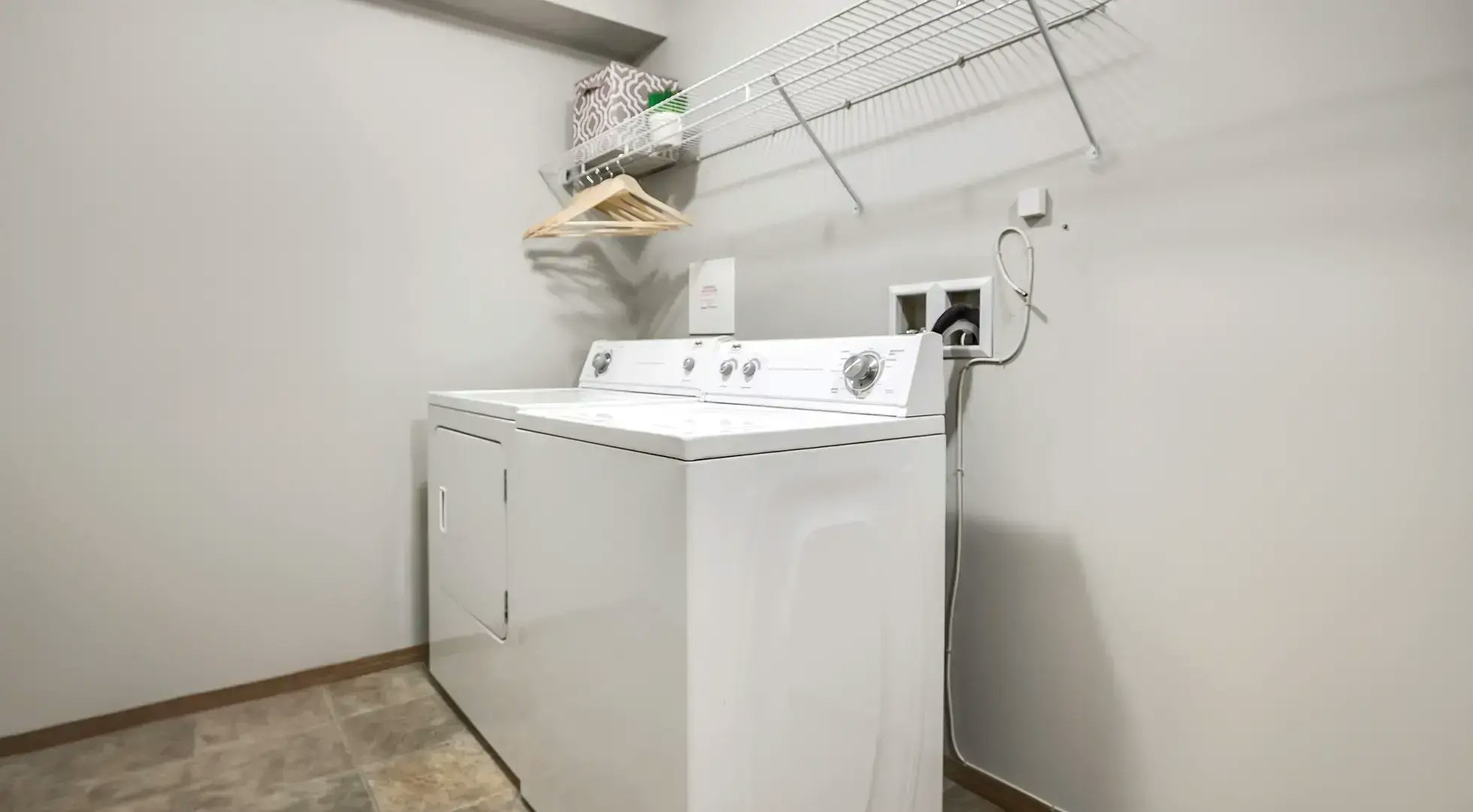 200 Burning Glass Road, Winnipeg, MB, R3X 0H2 - 7