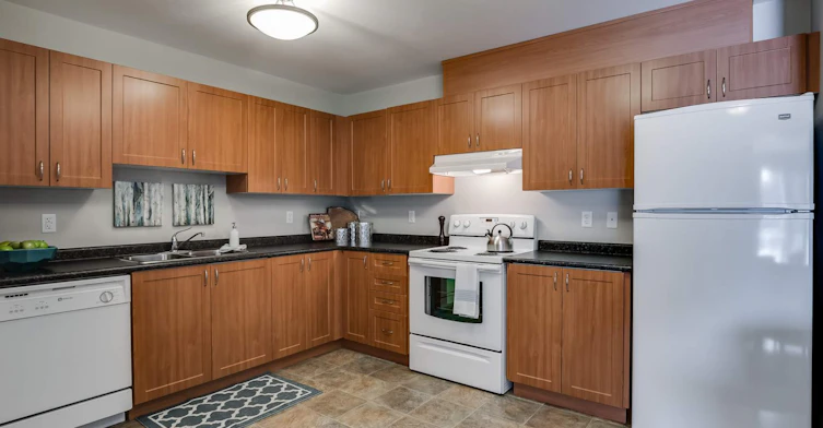 211 Willis Crescent, Saskatoon, SK, S7T 0L8 - 5