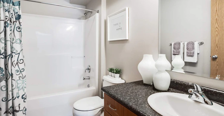 211 Willis Crescent, Saskatoon, SK, S7T 0L8 - 9