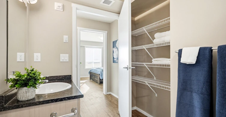 590 Sterling Lyon, Winnipeg, MB, R3P 1G6 - 7