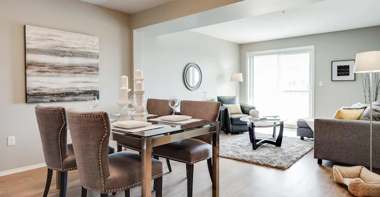 502 University Park Drive, Regina, SK, S4V 3L8 - 4