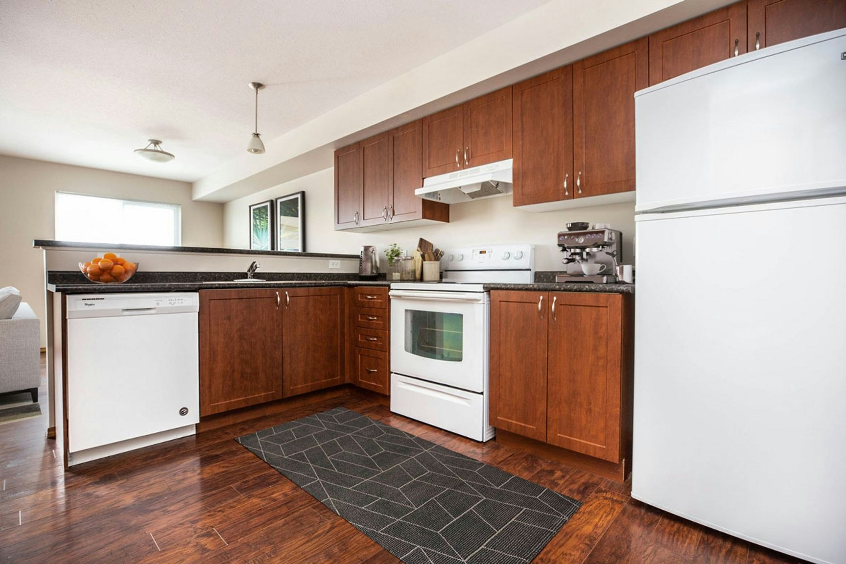 875 Camiel Sys Street, Winnipeg, MB, R2J 3N5 - 4