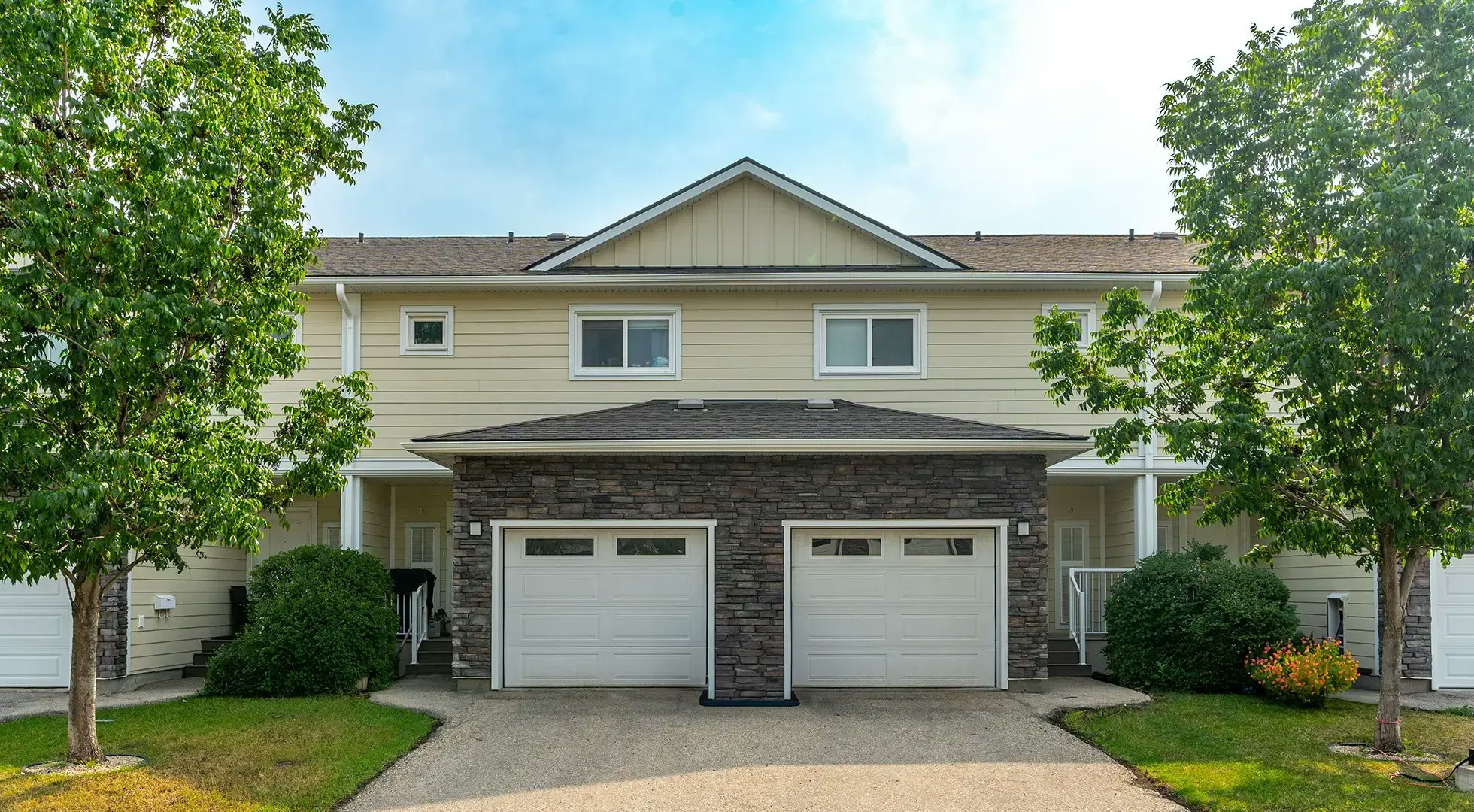875 Camiel Sys Street, Winnipeg, MB, R2J 3N5 - 2