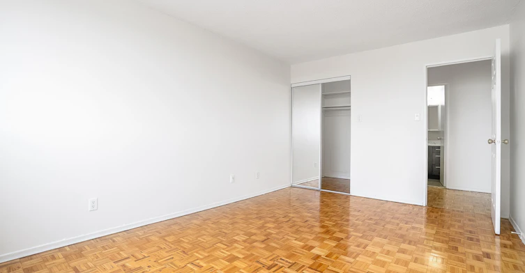 1010-5455 De Terrebonne Rue, Montréal, QC, H4A 3R5 - 8