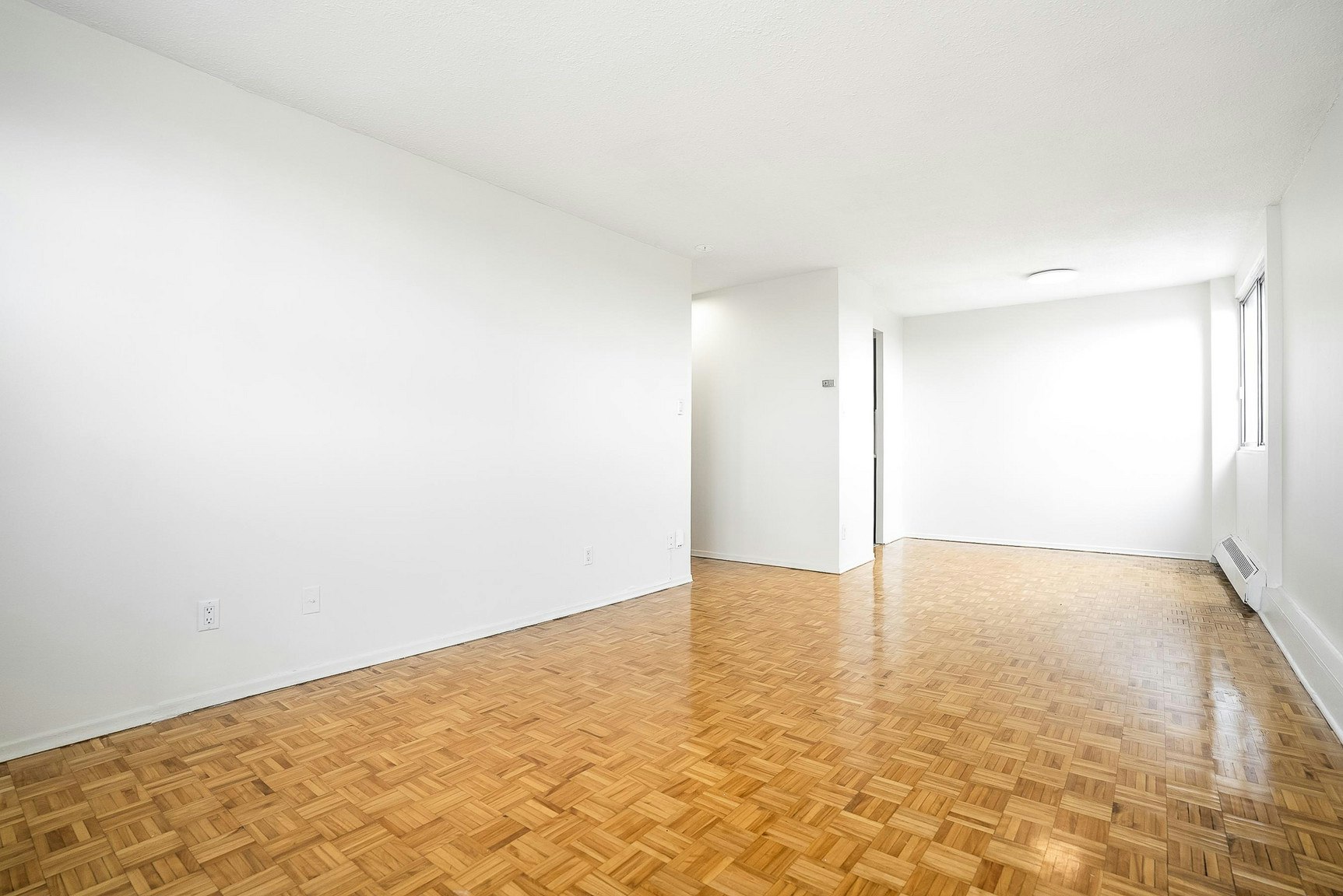 1010-5455 De Terrebonne Rue, Montréal, QC, H4A 3R5 - 5