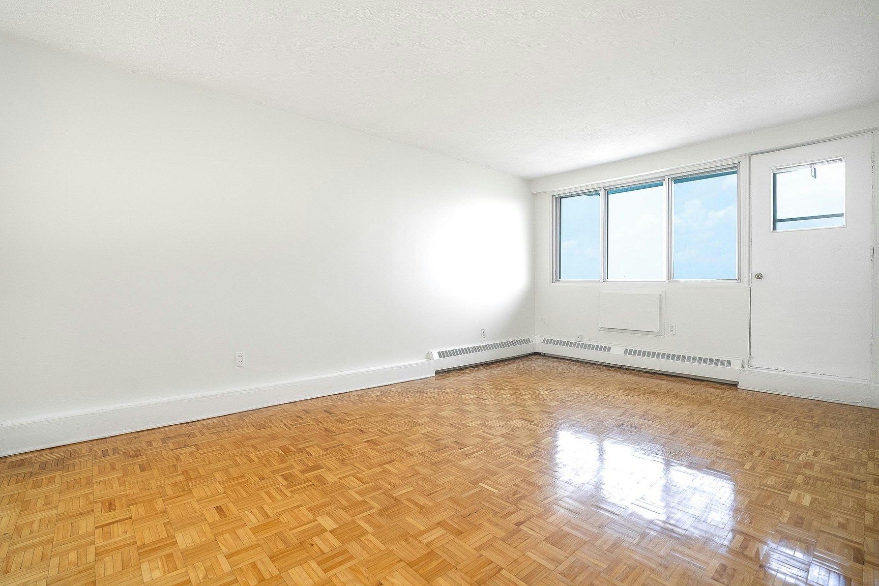 1010-5455 De Terrebonne Rue, Montréal, QC, H4A 3R5 - 6