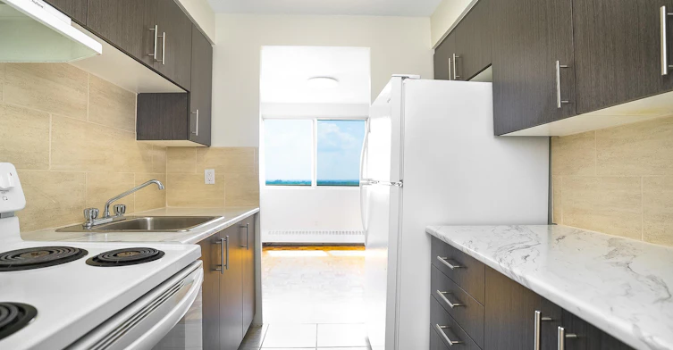 1010-5455 De Terrebonne Rue, Montréal, QC, H4A 3R5