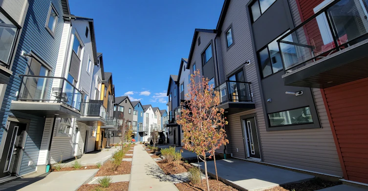 2796 Maple Way NW, Edmonton, AB, T6T 2P1