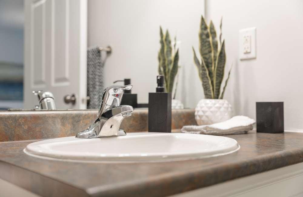 405-109-405 Sugarcreek Trail, London, ON, N6H 0C7 - 9