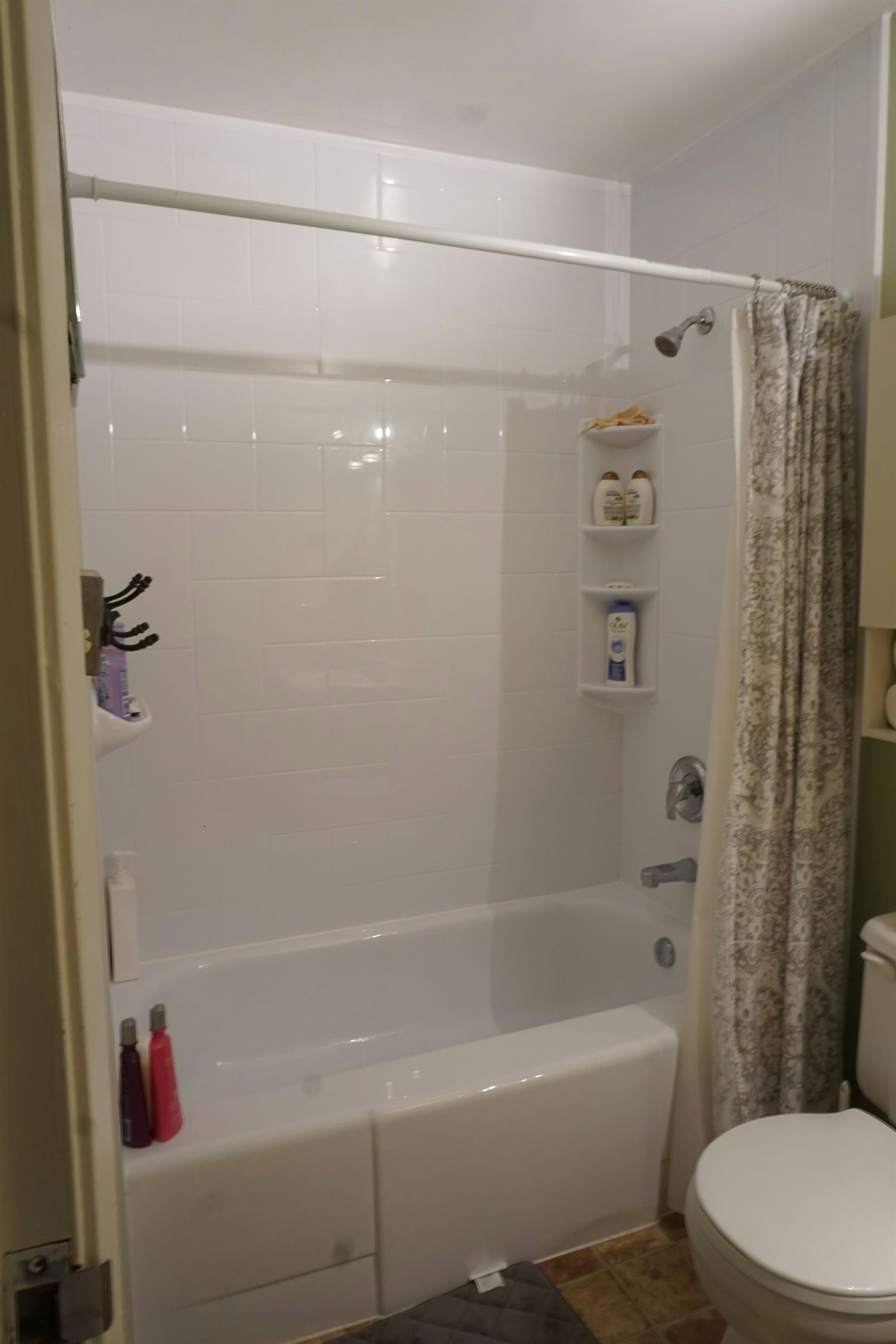 2315 Mcintyre Street, Regina, SK, S4P 3Y8 - 2