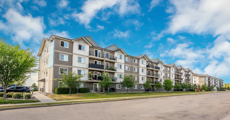 2505 3rd Avenue, Cold Lake, AB, T9M 0J6