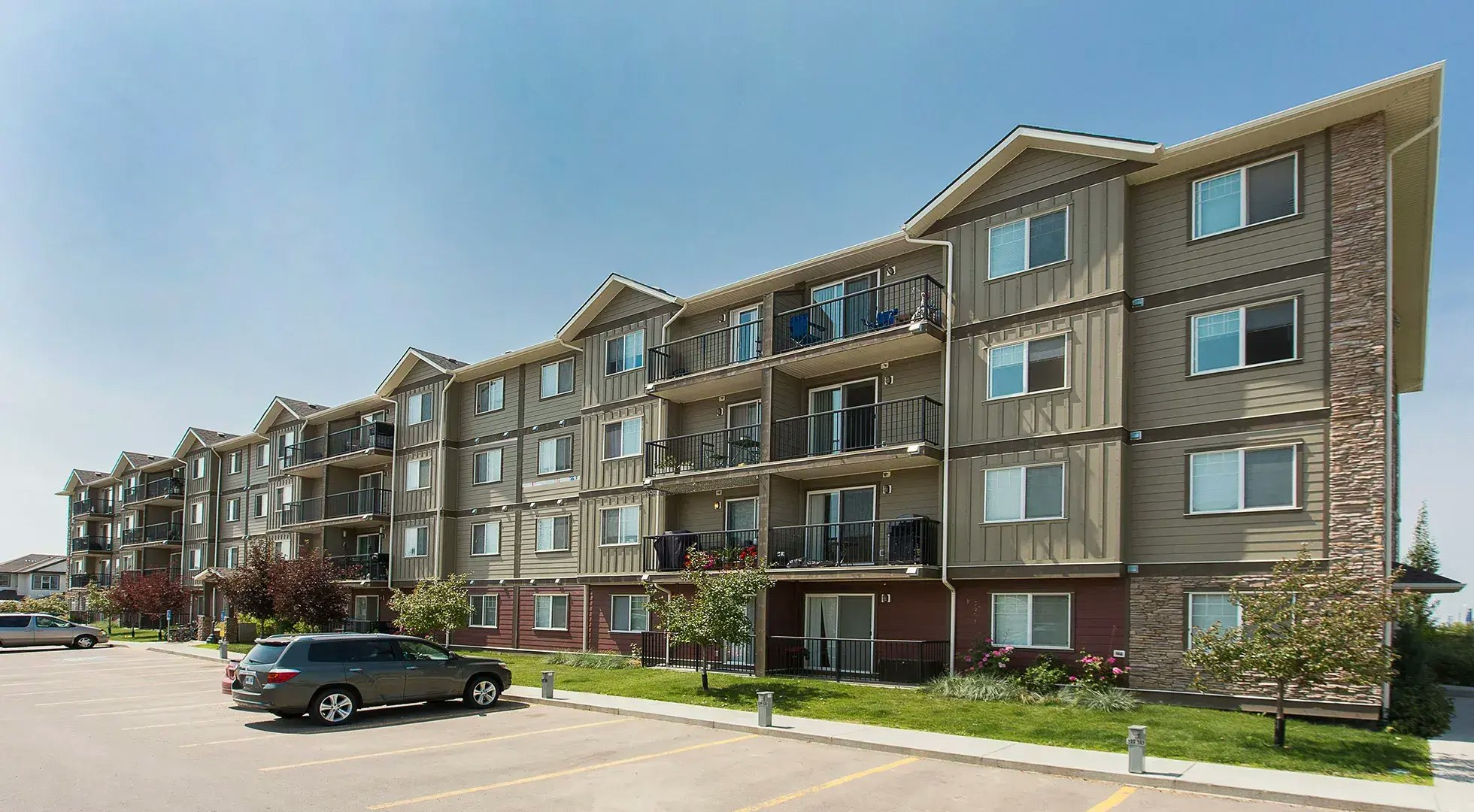 2824 22 Avenue Northwest, Edmonton, AB, T6T 0M3 - 2