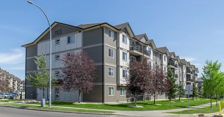 1103 Mcconachie Boulevard NW, Edmonton, AB, T5Y 0Y9 - 2