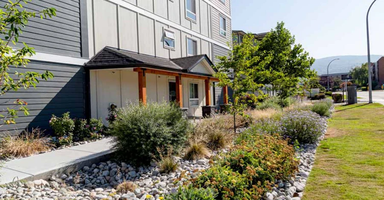 151 West Duncan Avenue, Penticton, BC, V2A 0B9 - 14