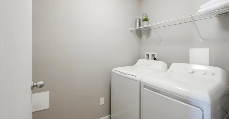 151 West Duncan Avenue, Penticton, BC, V2A 0B9 - 13
