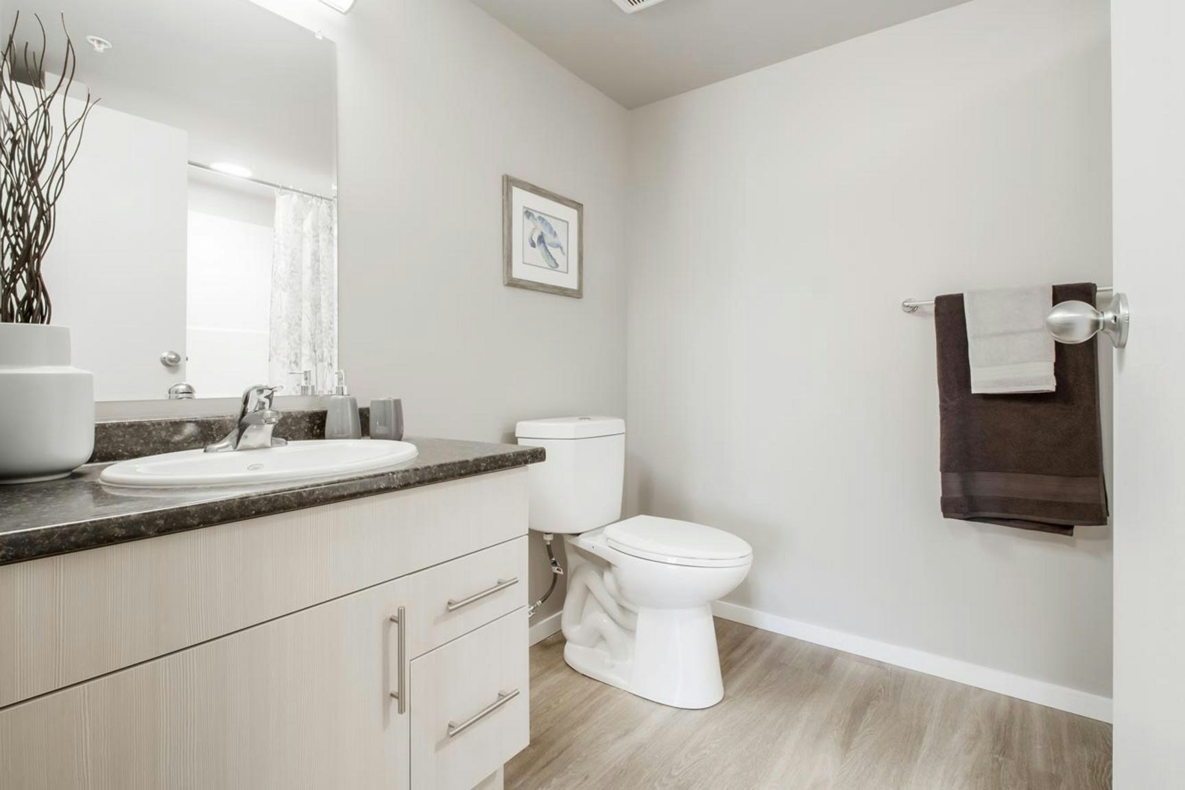 151 West Duncan Avenue, Penticton, BC, V2A 0B9 - 11
