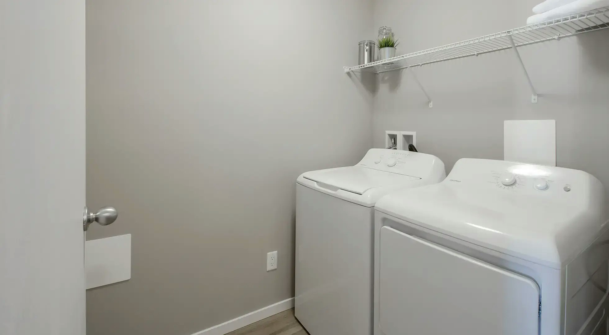 151 West Duncan Avenue, Penticton, BC, V2A 0B9 - 8