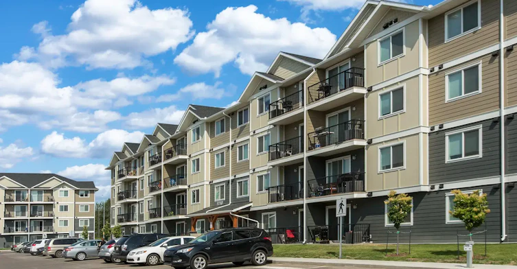 9240 213 Street NW, Edmonton, AB, T5T 4P2 - 5