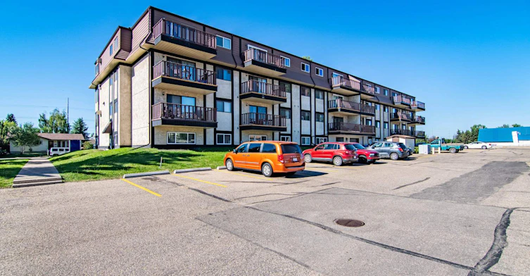 M-86 Bell Street, Red Deer, AB, T4R 1N9 - 21