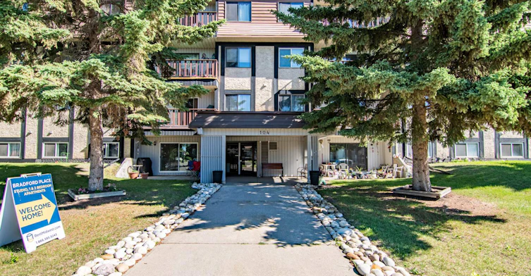 M-86 Bell Street, Red Deer, AB, T4R 1N9 - 20