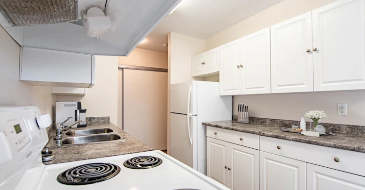 M-86 Bell Street, Red Deer, AB, T4R 1N9 - 7